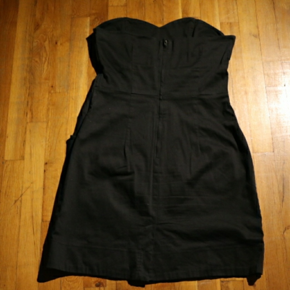 Chic black dress